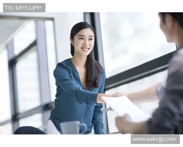 与陈丽畅谈她的英雄联盟职业生涯与成长历程的精彩故事