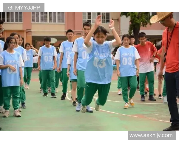 成都篮球队的耐力之路：探索团队精神与持久战斗力的结合